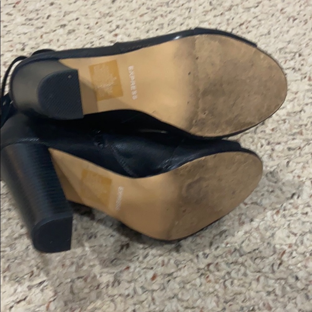 Open toe booties - Picture 6 of 6
